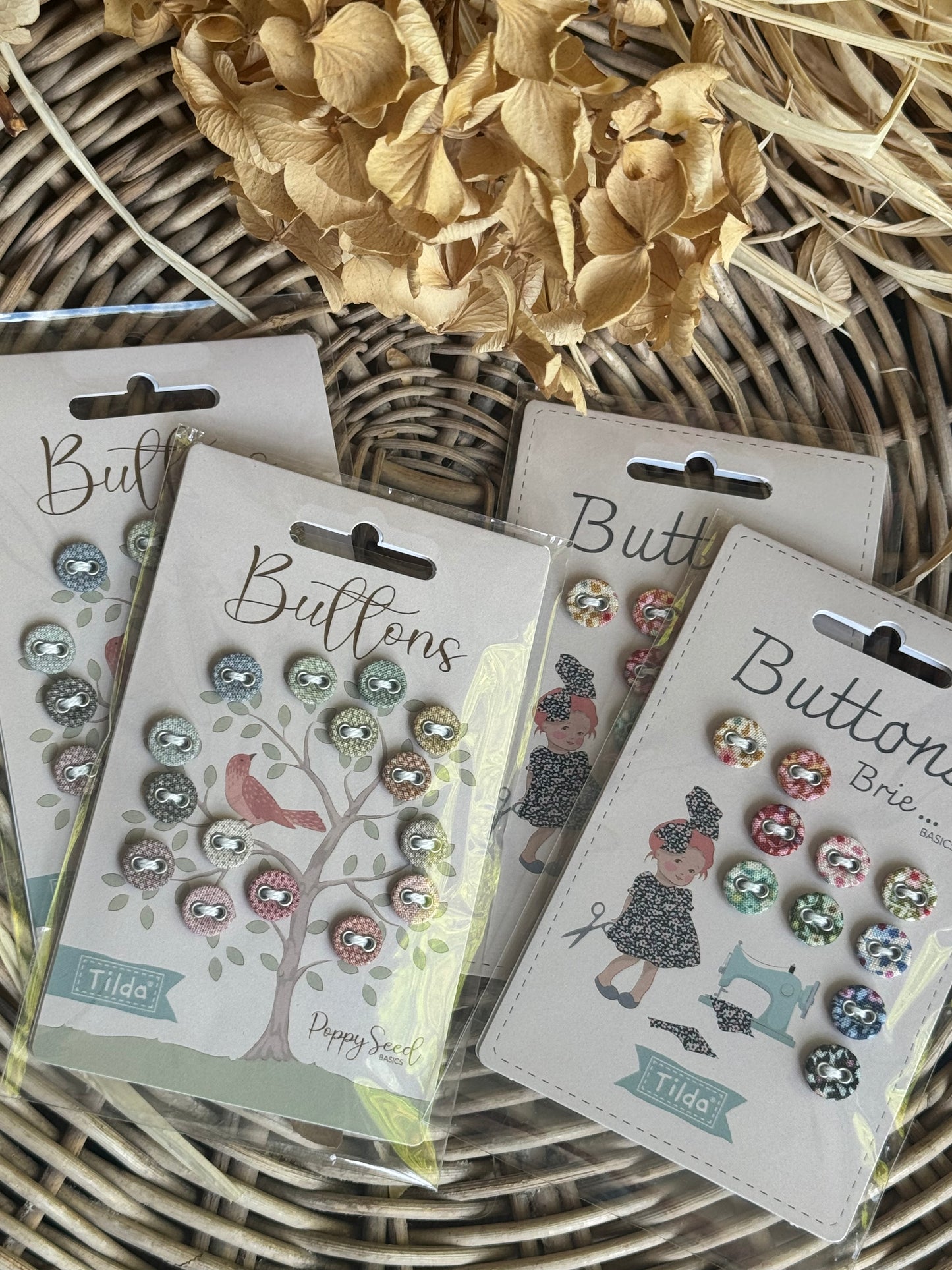 Poppyseed Buttons 15 pieces