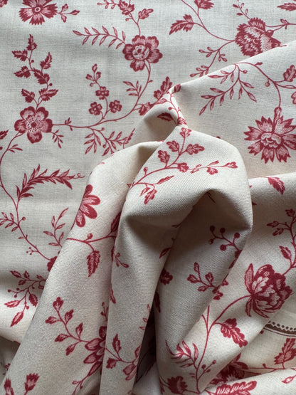 Large Floral Pearl Faded Red - Rouenneries Trois