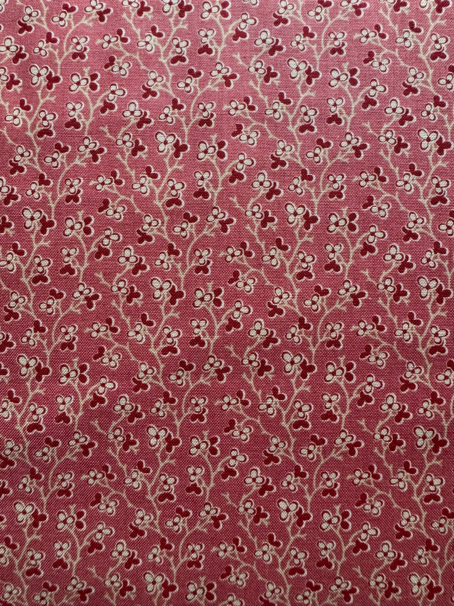 Tiny Sprigs Faded Red - Rouenneries Trois