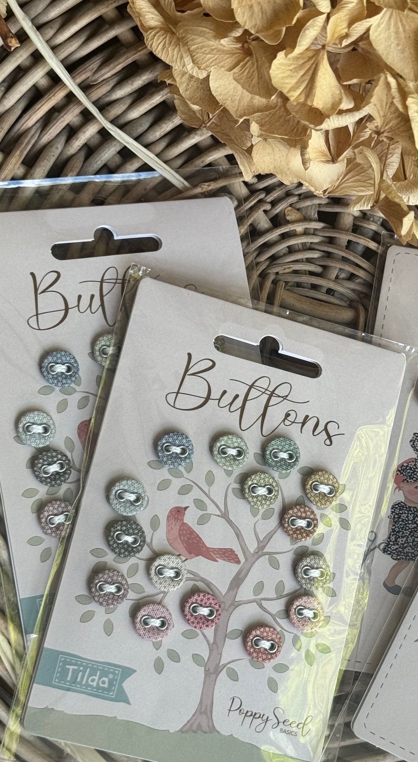 Poppyseed Buttons 15 pieces
