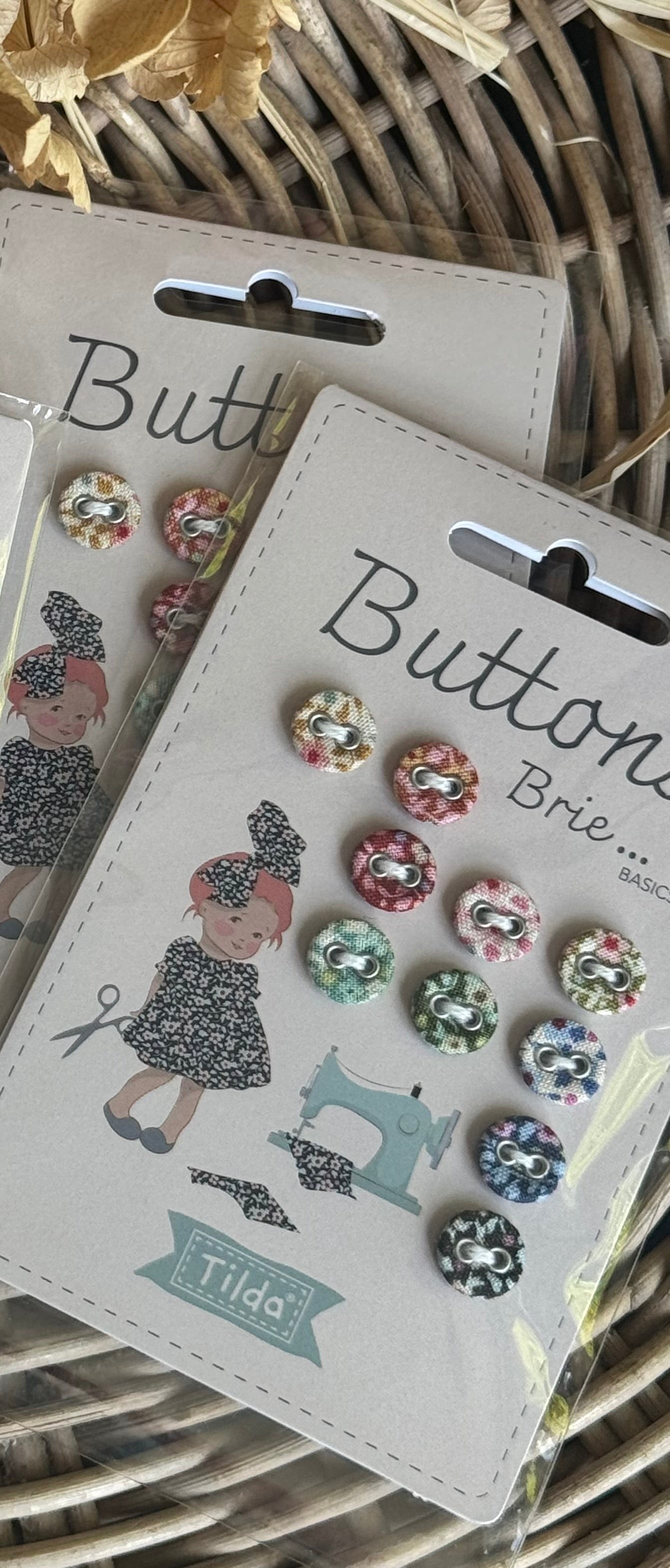 Brie Buttons 10 pieces