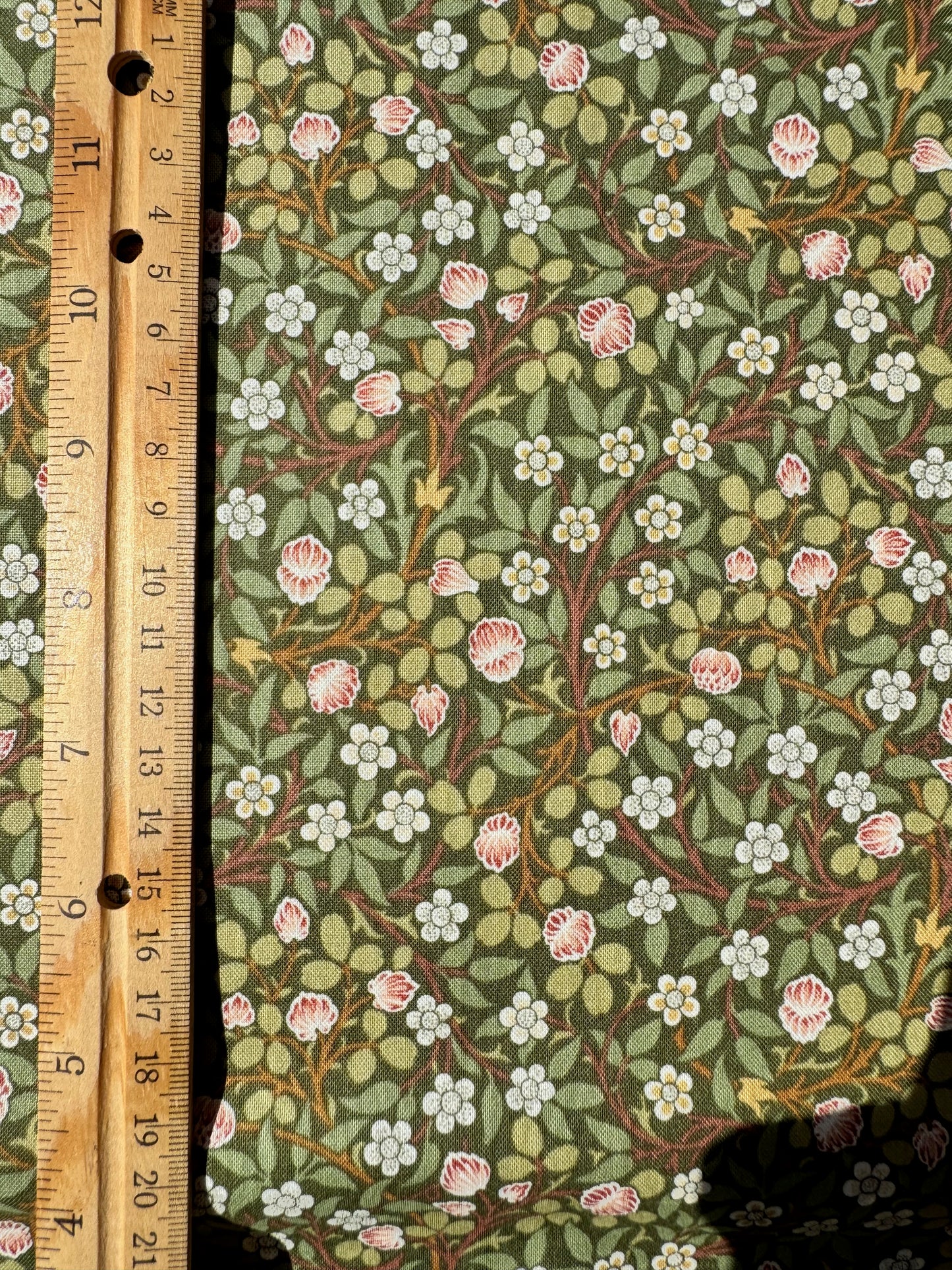 Small Floral Sage - Morris Muse