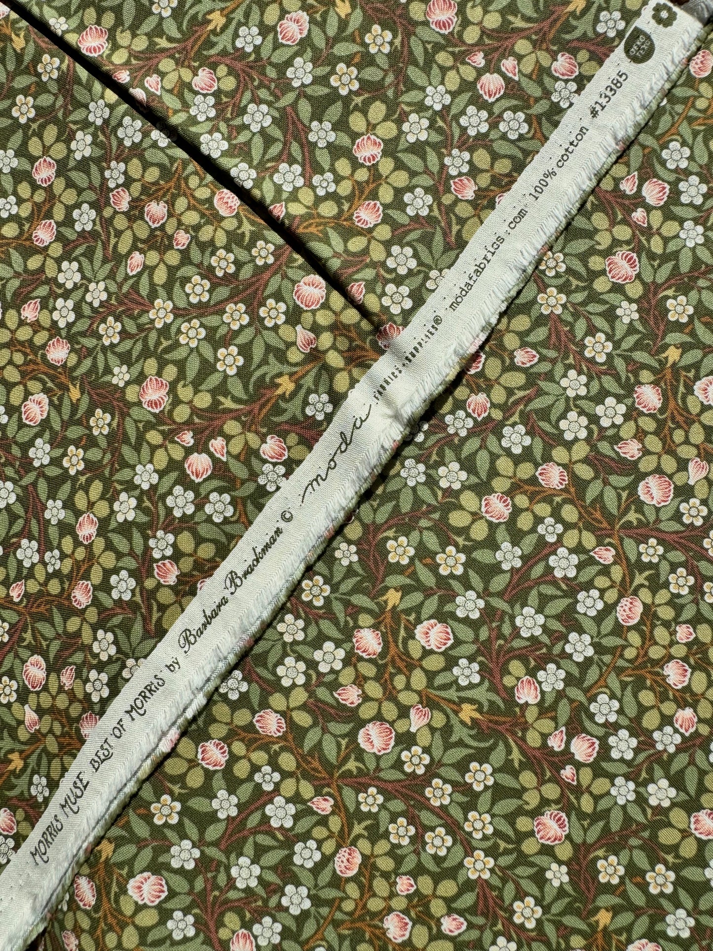 Small Floral Sage - Morris Muse