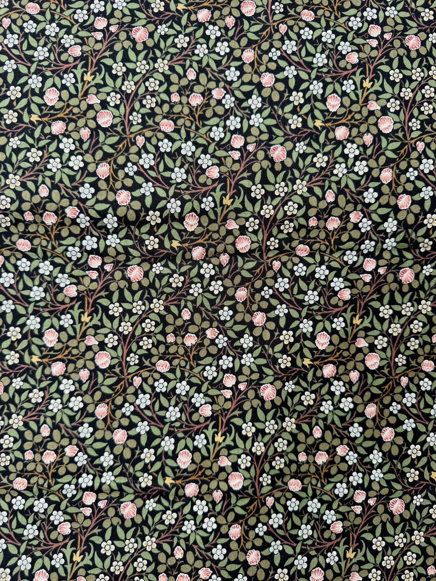 Small Floral Ebony - Morris Muse