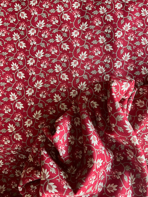 Rouge Floral - Chateau de Chantilly