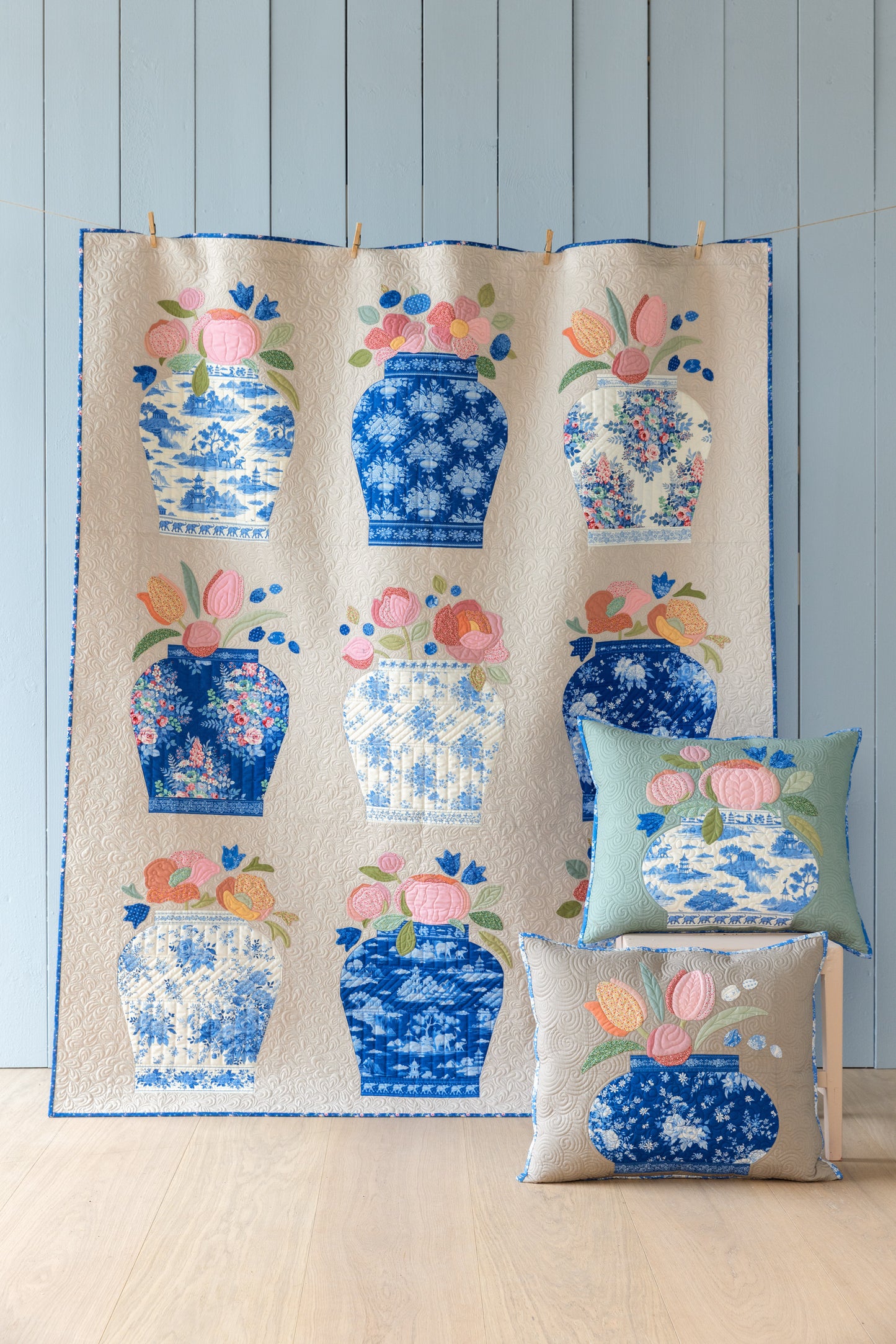 Something Blue Fat Quarter Bundle - 10 fabrics in Dark, 21 x 19in
