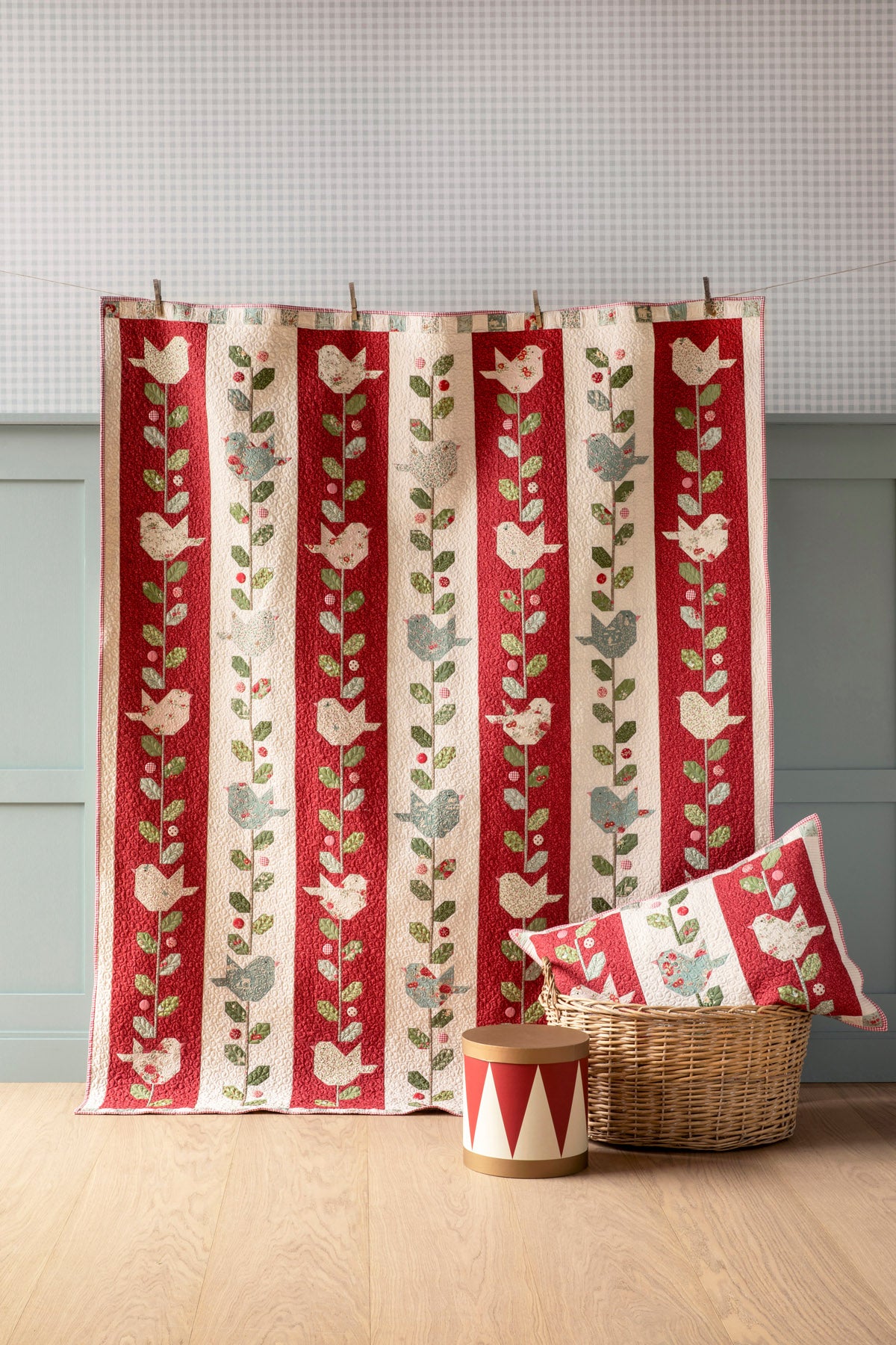 Merry Little Christmas Fat Quarter Bundle - 5 fabrics in Duck Egg, 20 x 22in