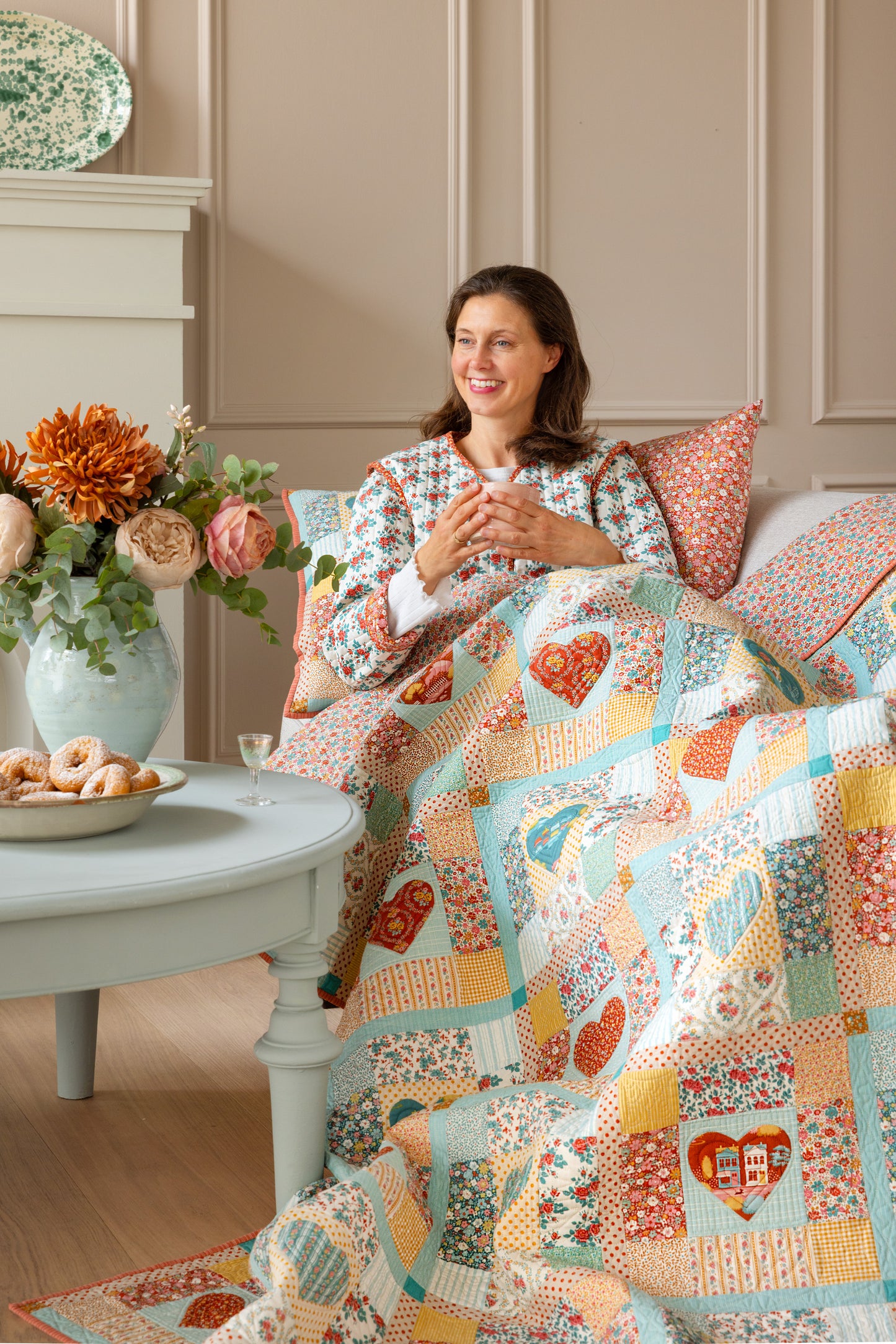 Village Life Fat Quarter Petrol/Teal Bundle - 5 fabrics, 21 x 19in