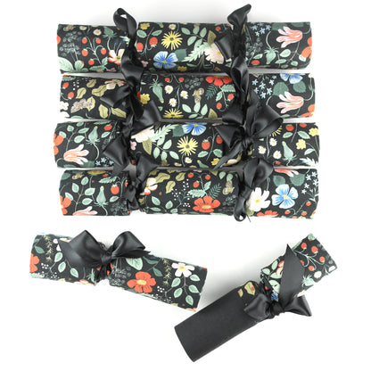 The Wonder Cracker Sewing Pattern - stitch your own Christmas Crackers that are pullable, reusable and have a snap!